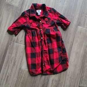 Runs small 5t old navy